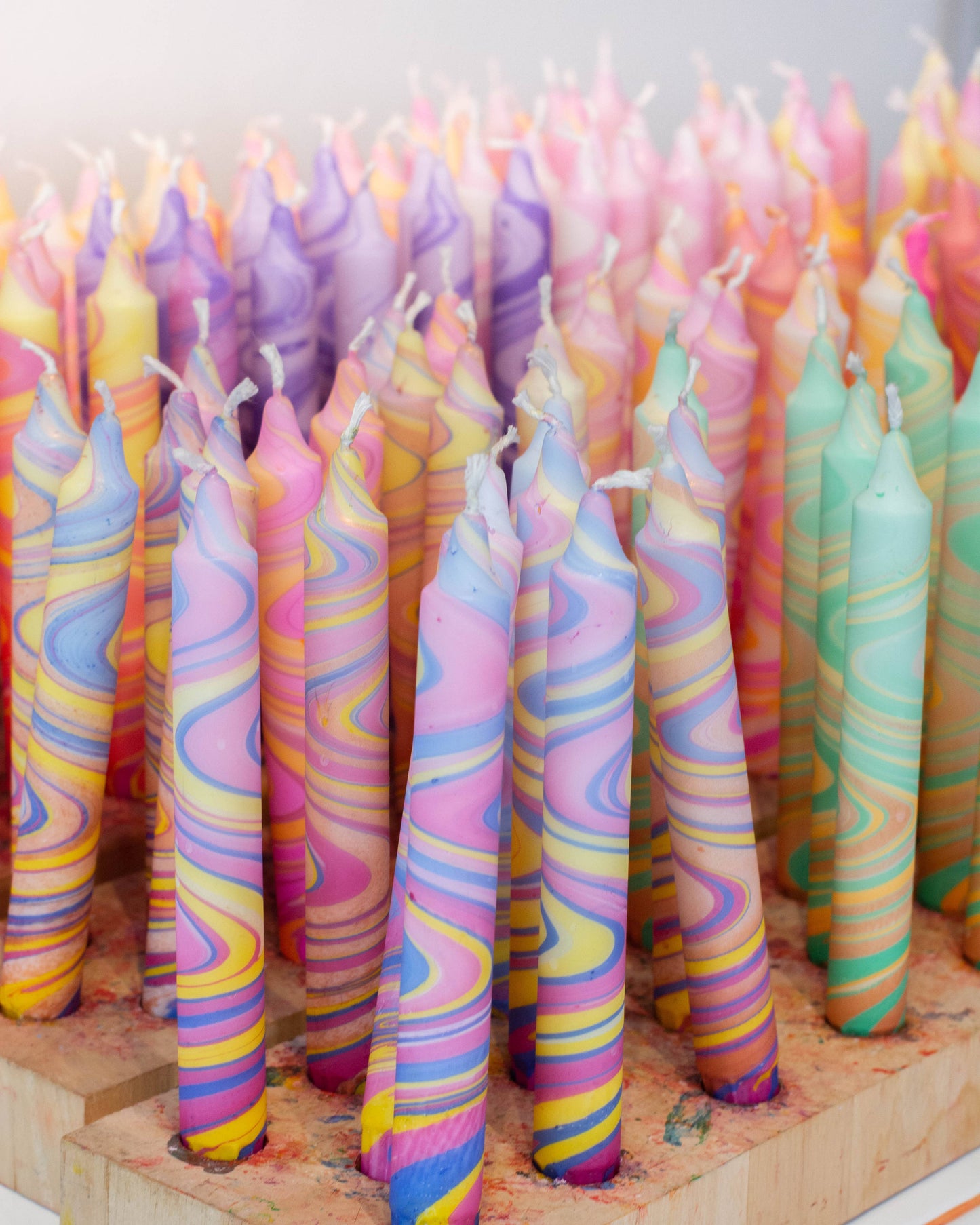 Taper candles - marble mix