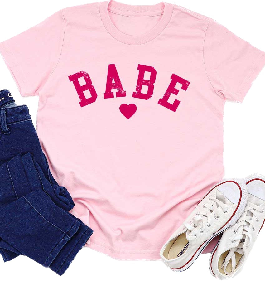 Babe with heart kids graphic tee